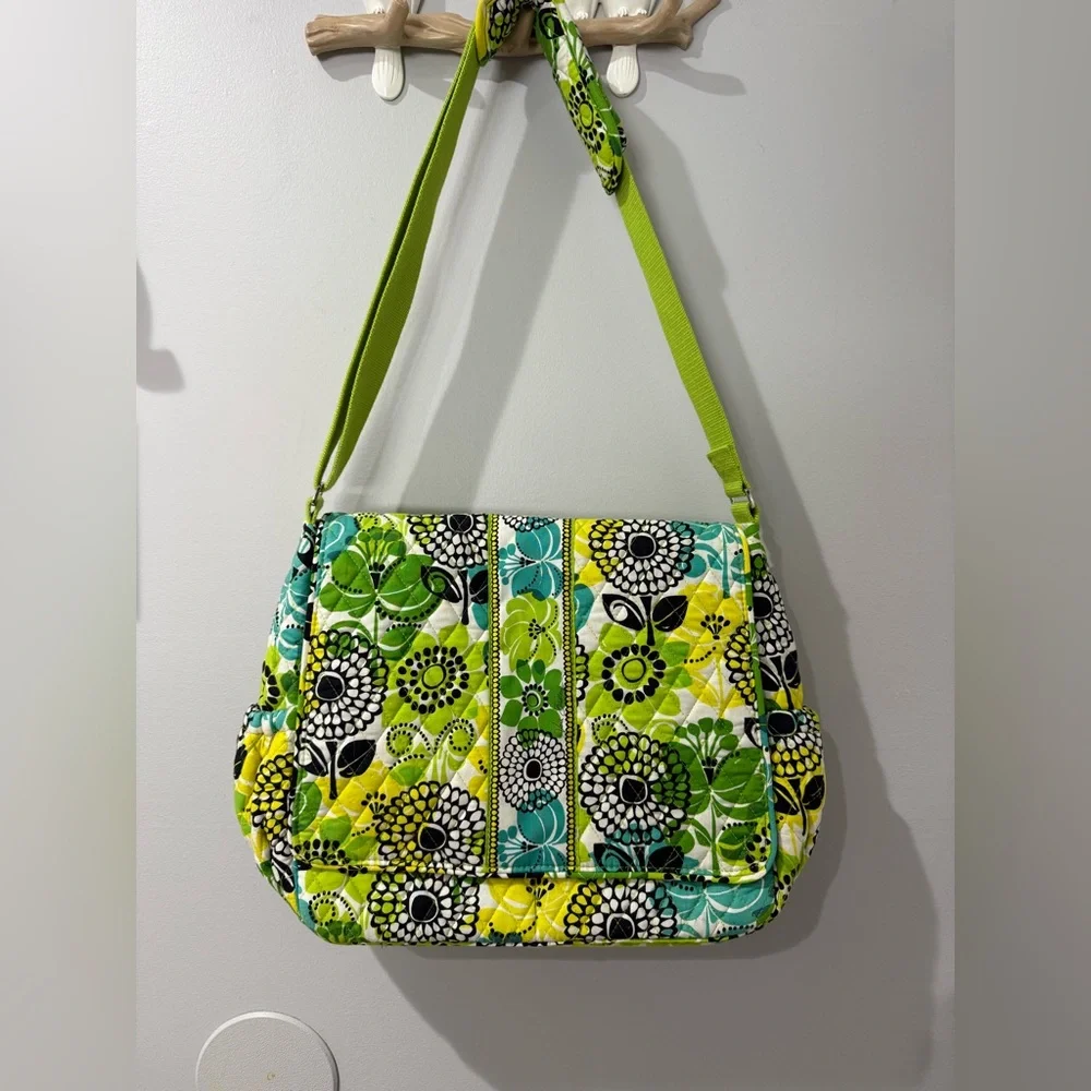 Vera Bradley‎ Large Limes Up Baby Changing Bag Pad Messenger Travel Gift NWT  U